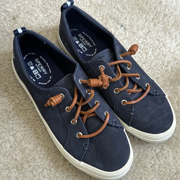 Sperry Shoes - Sperry women’s slip on boat shoes